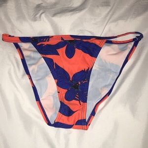 Leafy blue and orange bottoms. Fits like xs/s